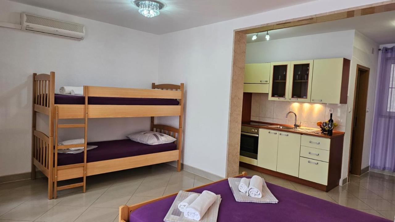 Apartmani Barnjak Trogir Eksteriør billede