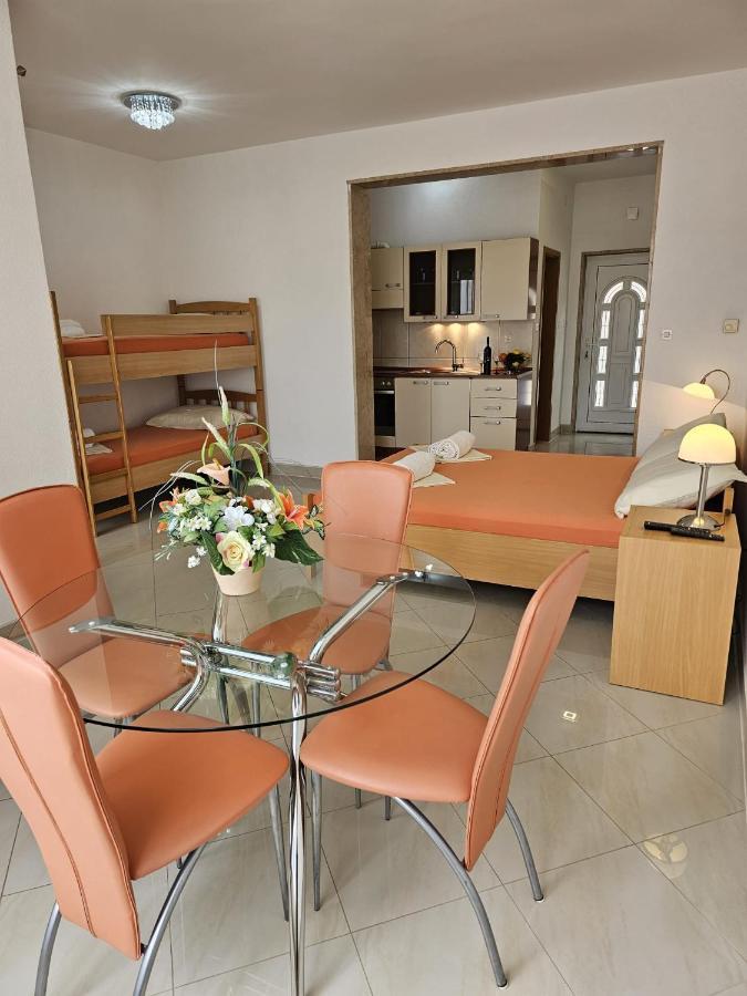 Apartmani Barnjak Trogir Eksteriør billede