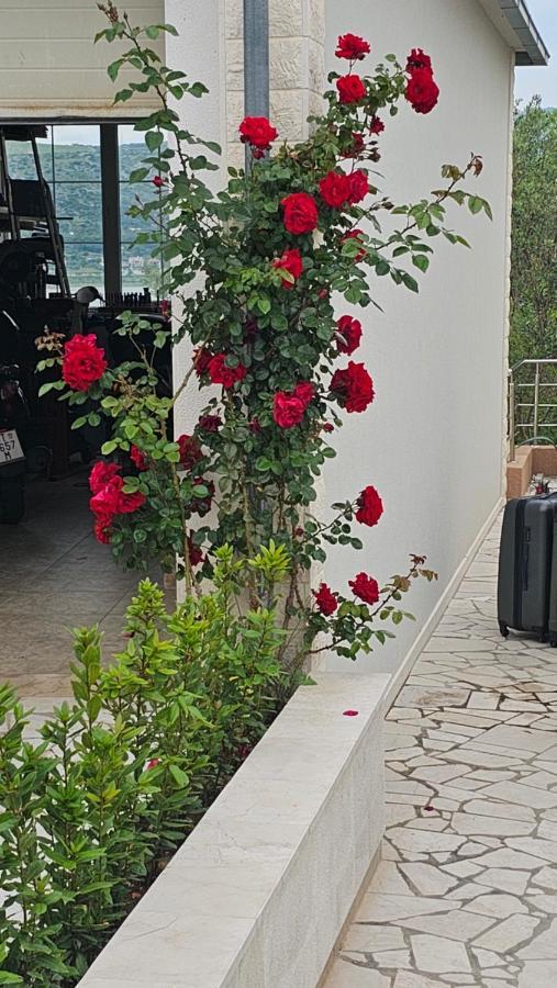 Apartmani Barnjak Trogir Eksteriør billede